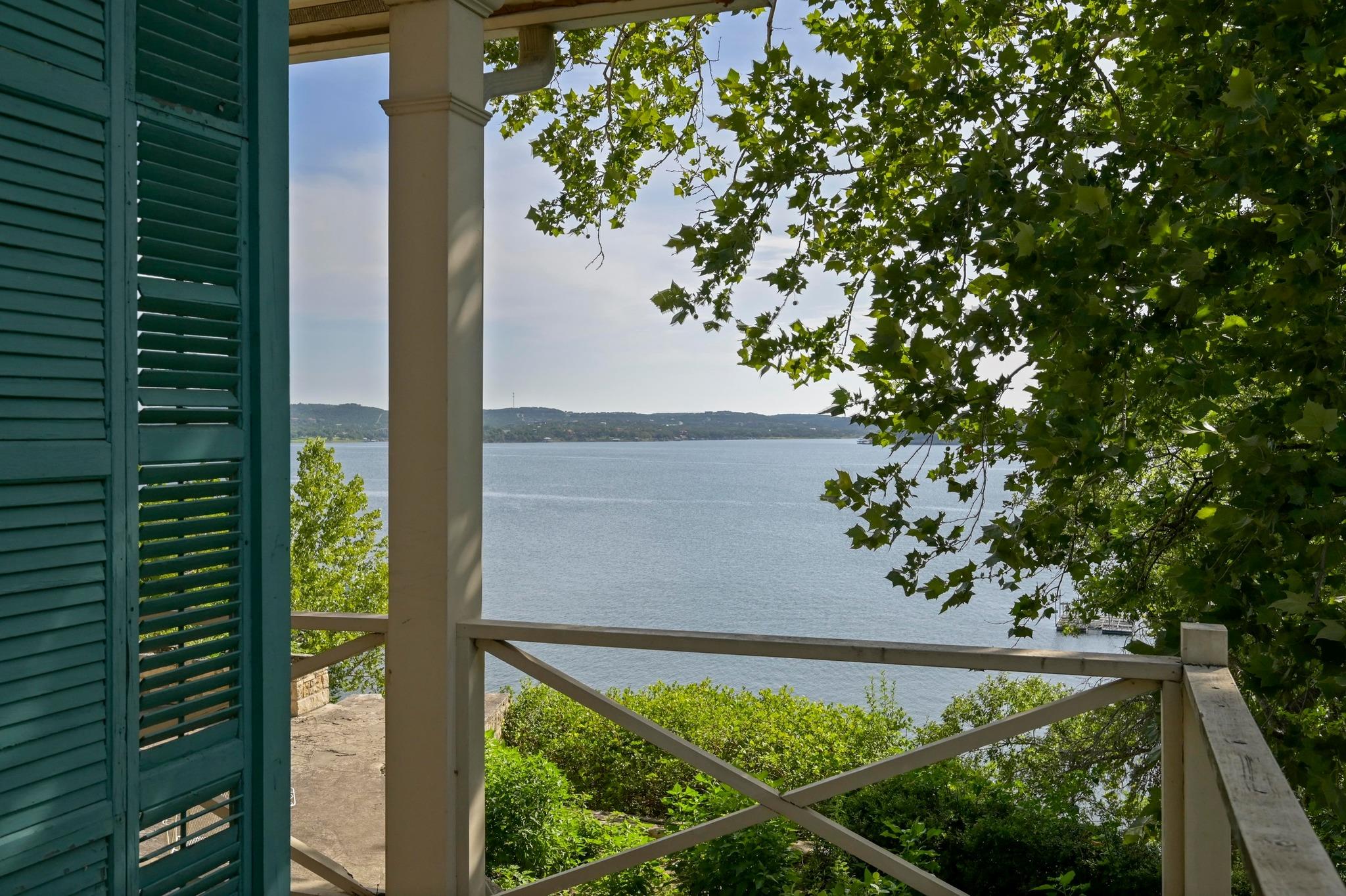 5252 McCormick Mountain Dr, Austin, TX 78734