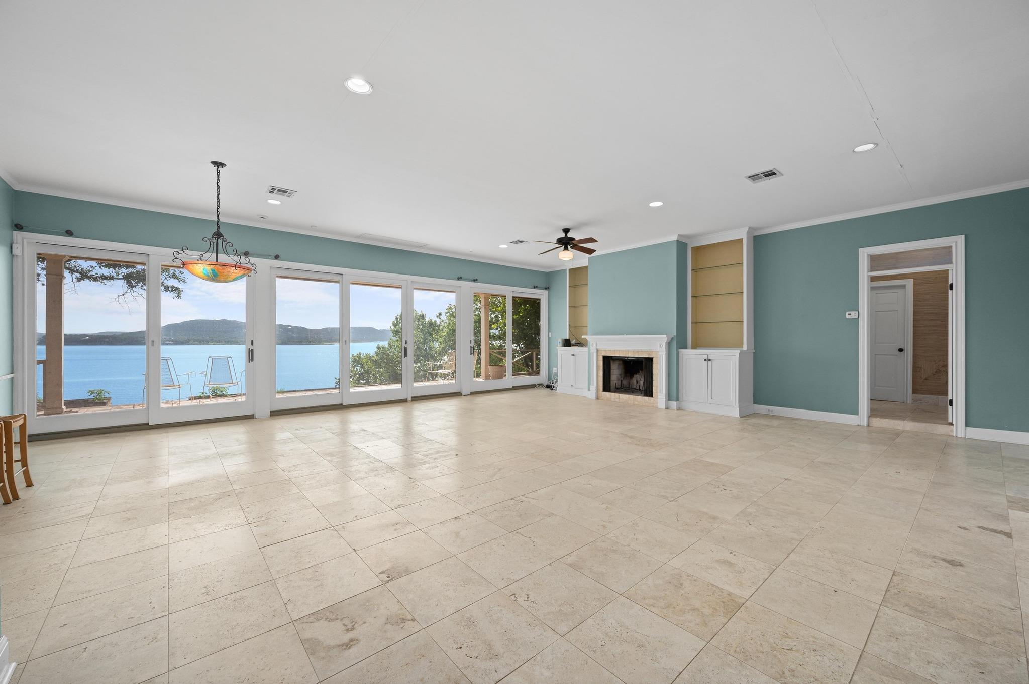 5252 McCormick Mountain Dr, Austin, TX 78734