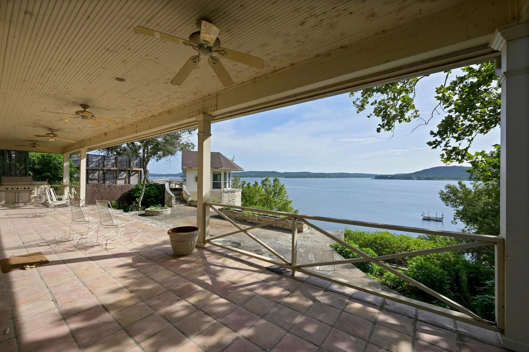 5252 McCormick Mountain Dr, Austin, TX 78734