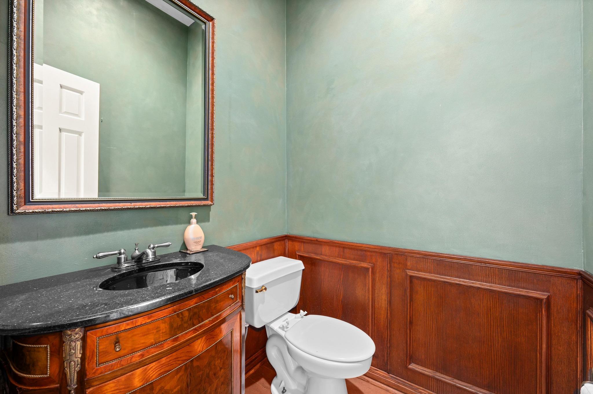 5252 McCormick Mountain Dr, Austin, TX 78734