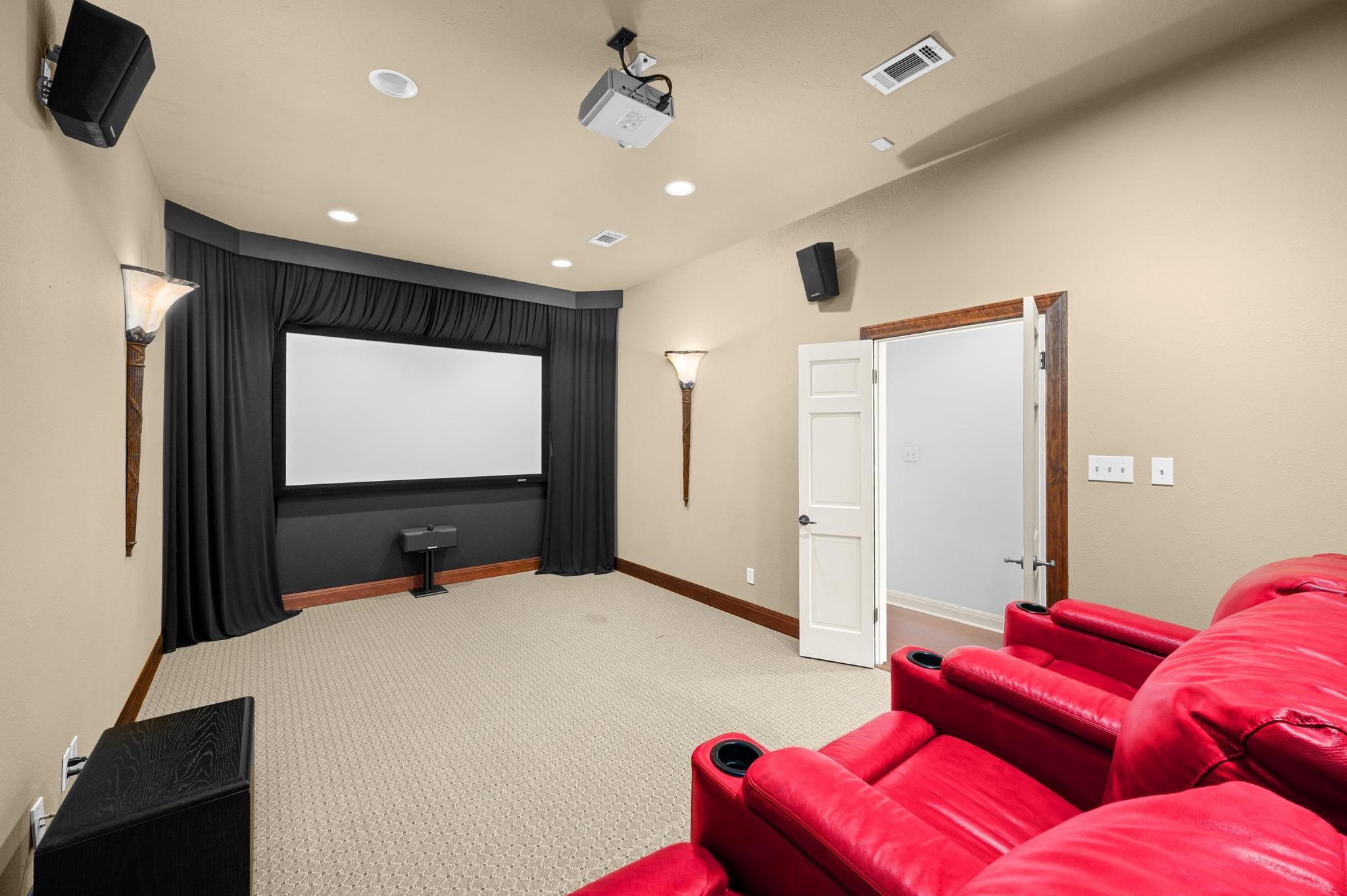 5252 McCormick Mountain Dr, Austin, TX 78734