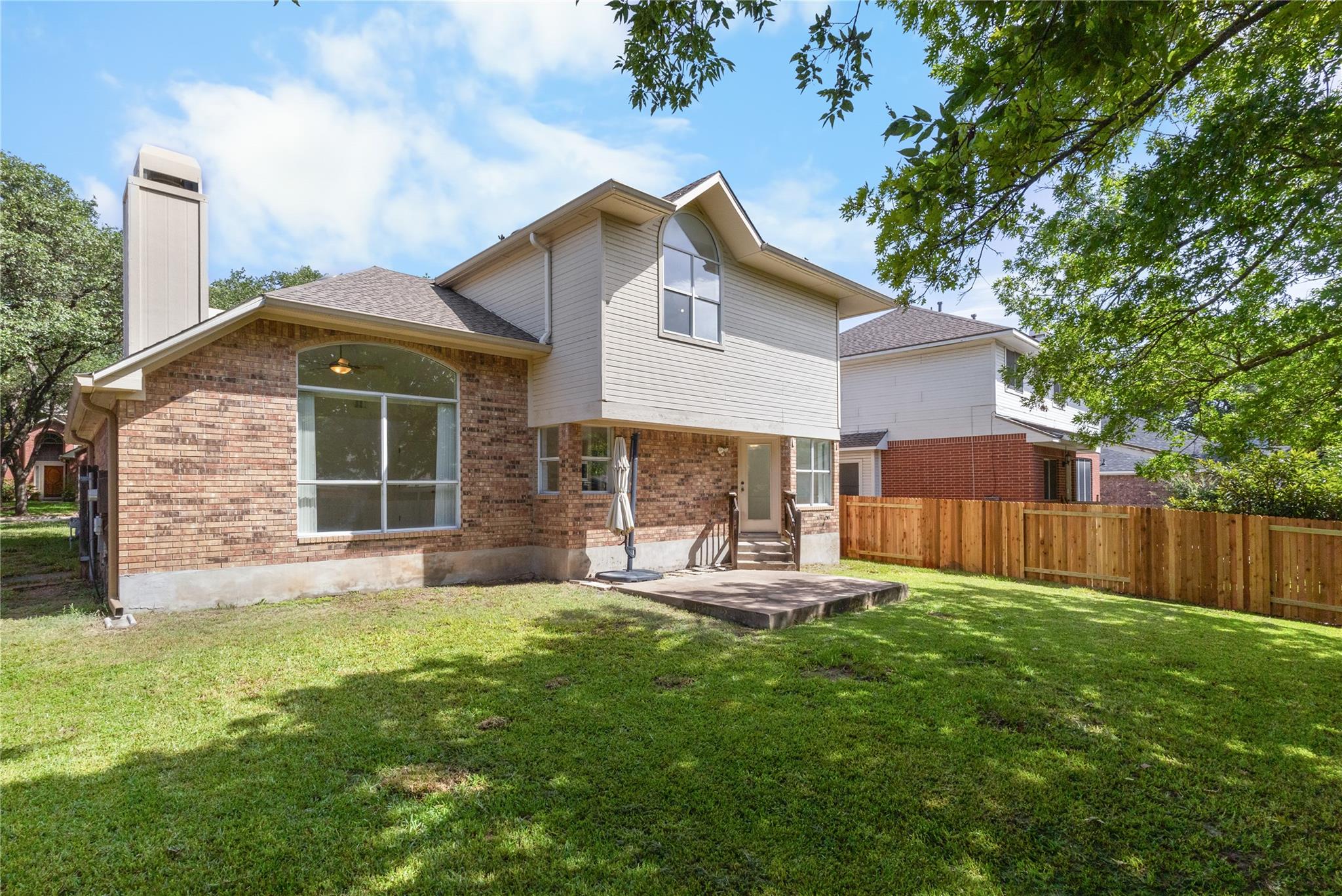 1872 Dapplegrey Ln, Austin, TX 78727