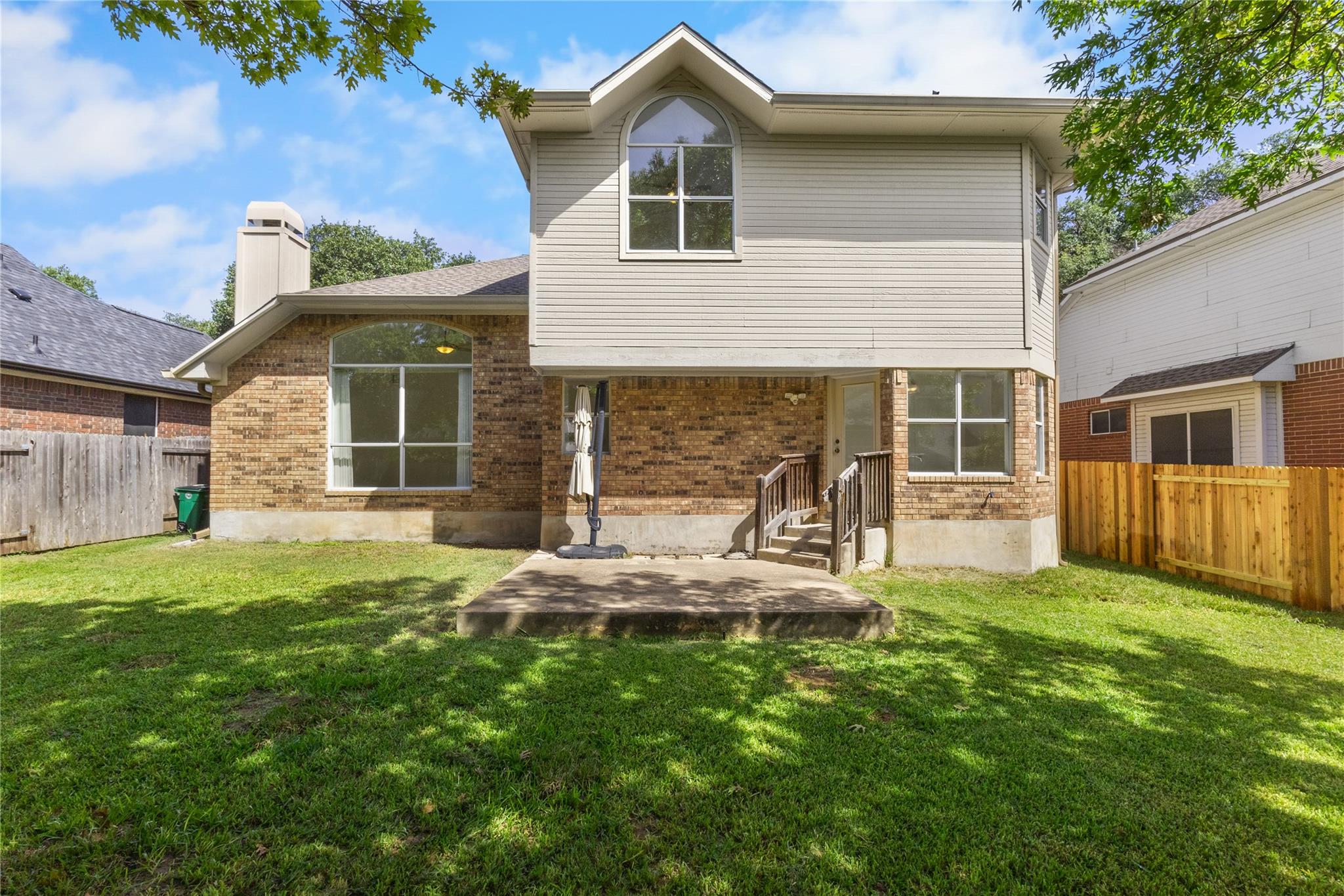 1872 Dapplegrey Ln, Austin, TX 78727