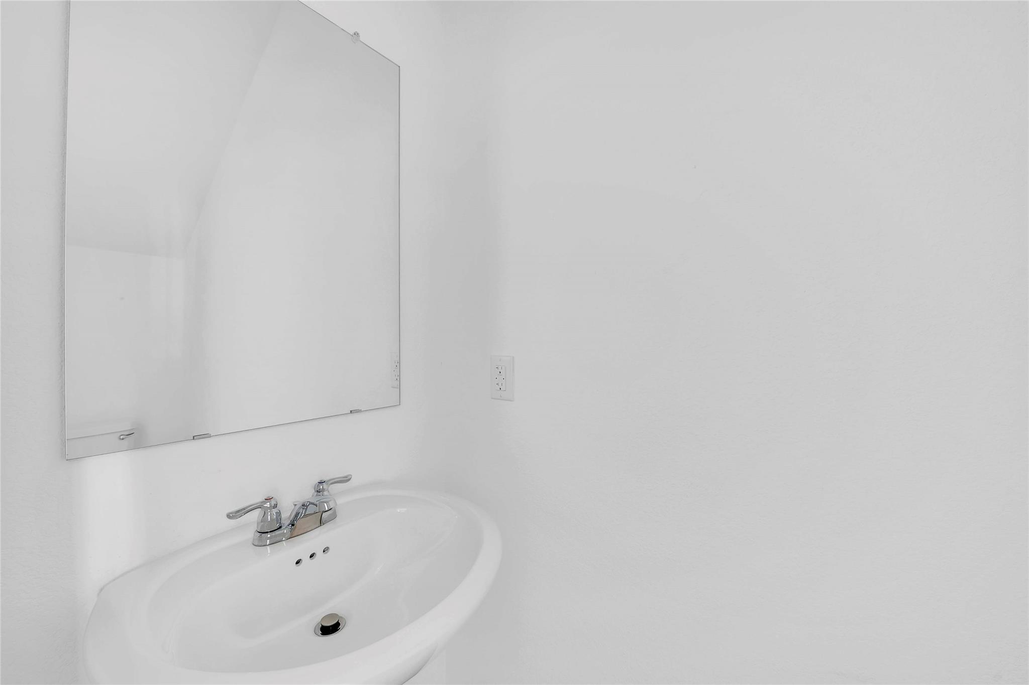 132 Bronco Billy Dr, Jarrell, TX 76537