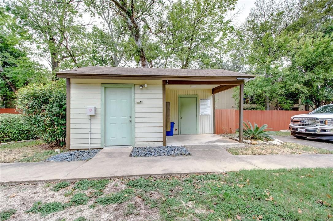 4307 S 1st St # 108, Austin, TX 78745