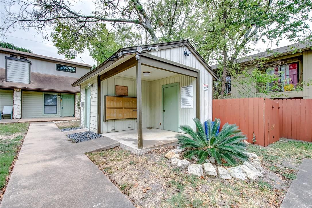 4307 S 1st St # 108, Austin, TX 78745