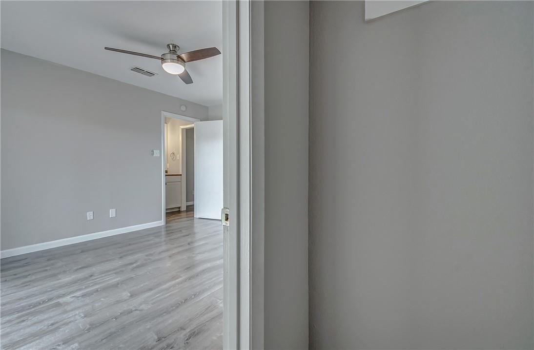 4307 S 1st St # 108, Austin, TX 78745