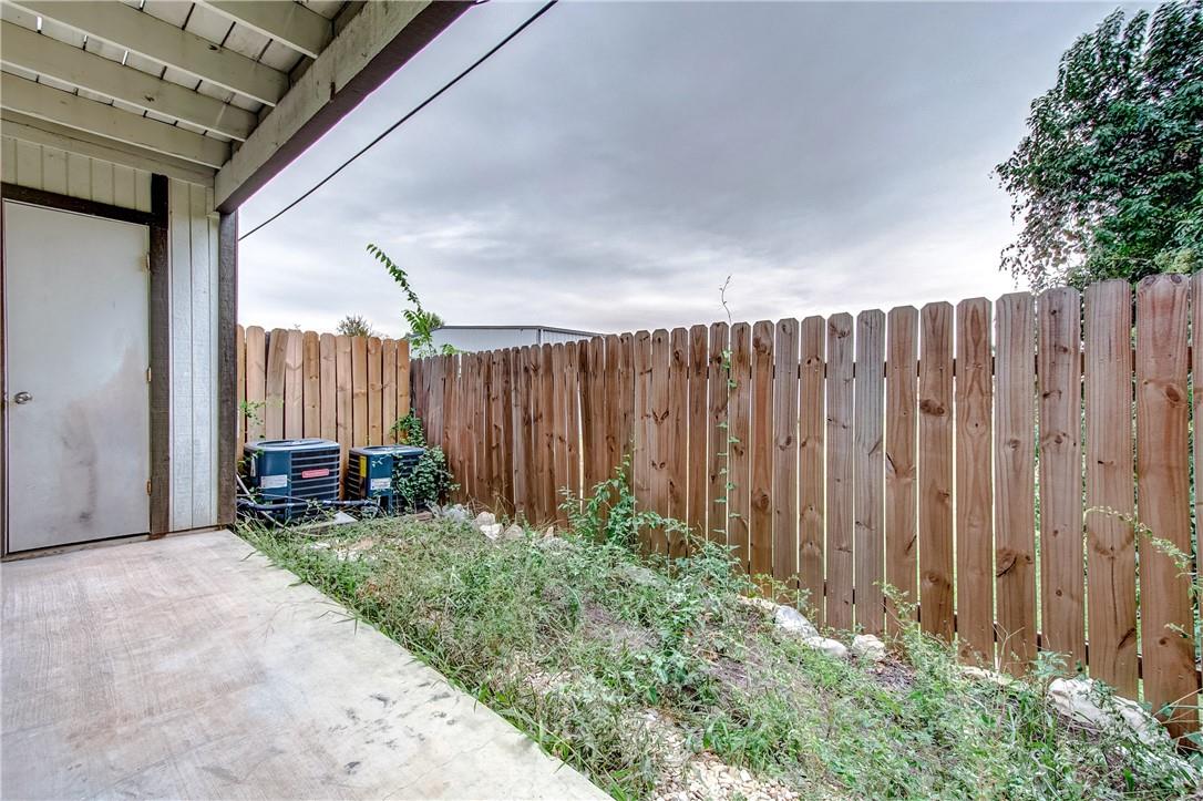 4307 S 1st St # 108, Austin, TX 78745