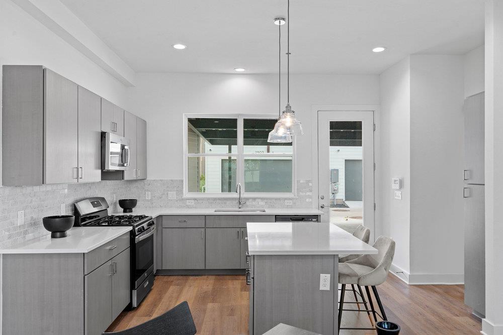 3823 Threadgill St, Austin, TX 78723