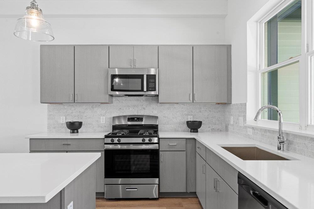 3823 Threadgill St, Austin, TX 78723