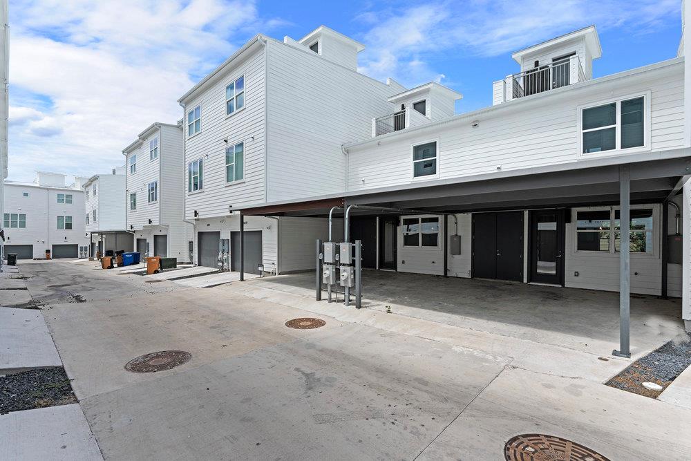 3823 Threadgill St, Austin, TX 78723