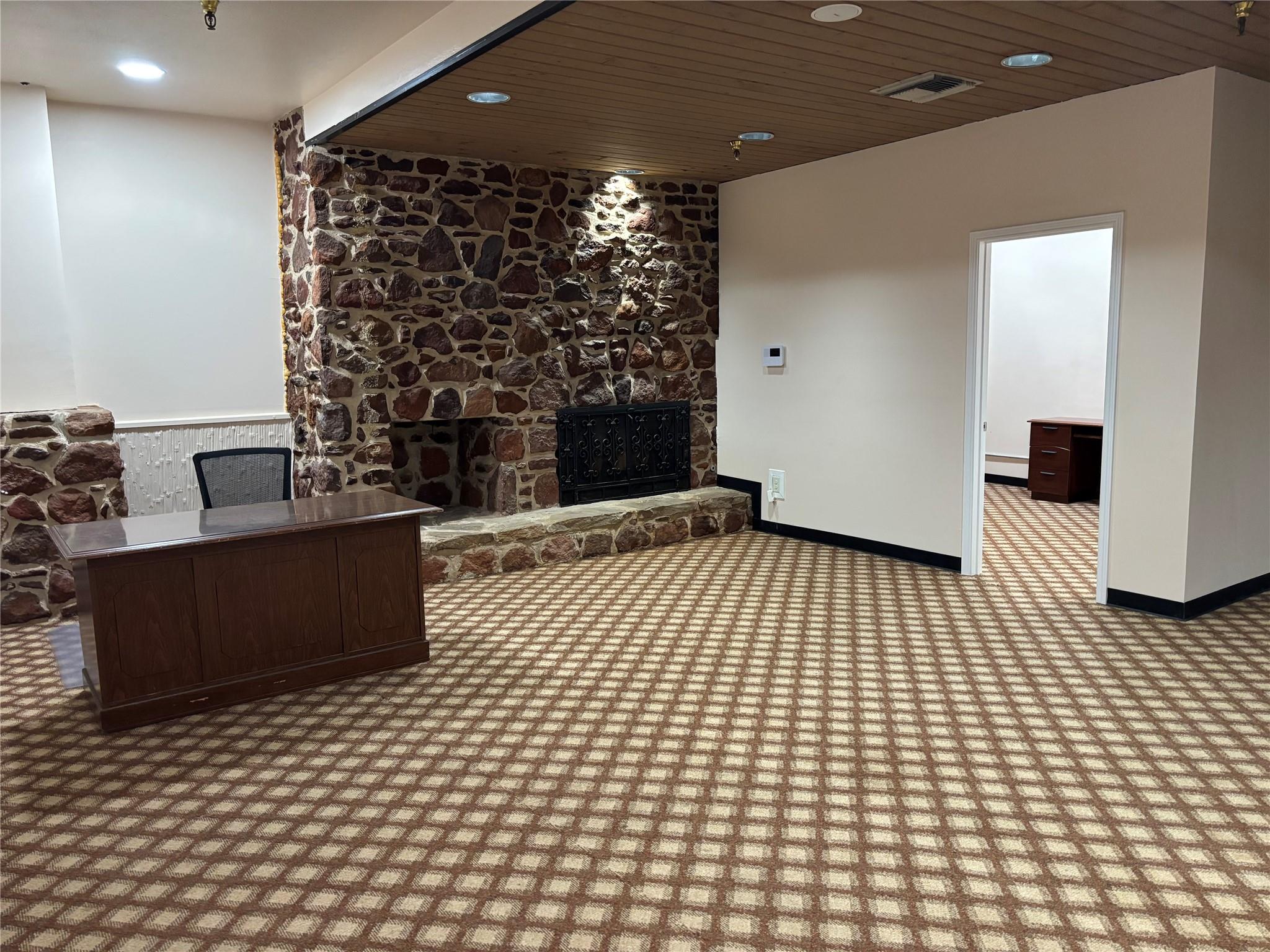 141 Tahitian Dr # C, Bastrop, TX 78602