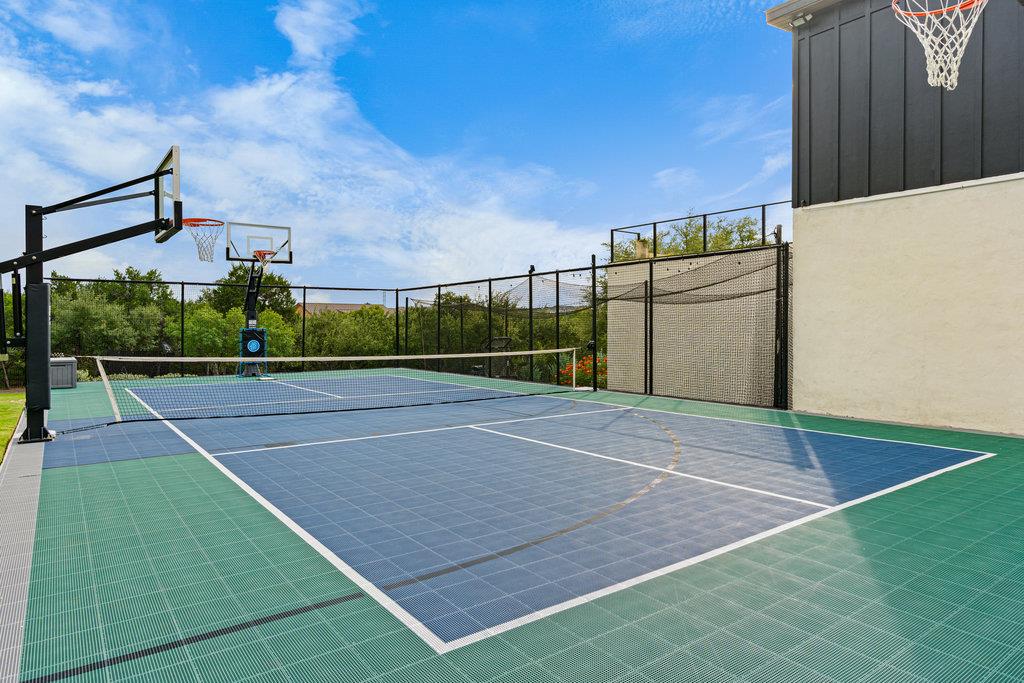 494 Primo Fiore Ter, Austin, TX 78738