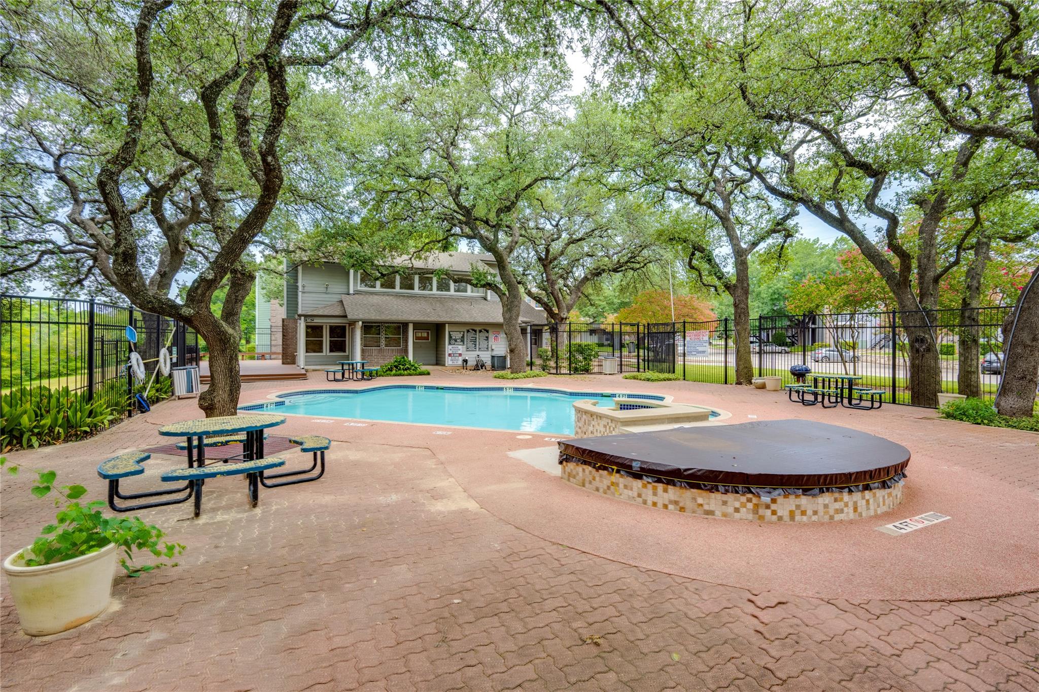 12166 Metric Blvd # 129, Austin, TX 78758