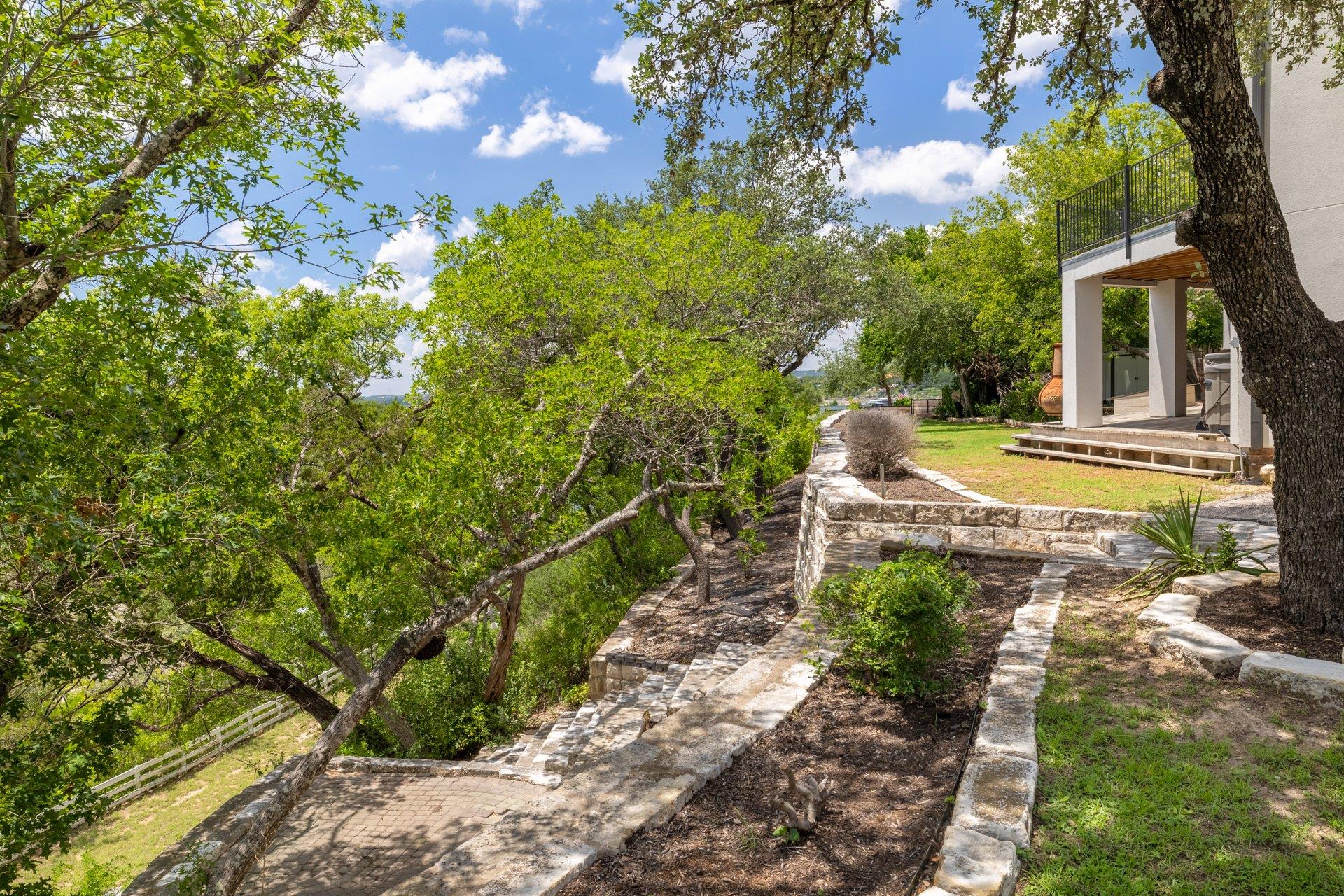 7206 Comanche Trl, Austin, TX 78732