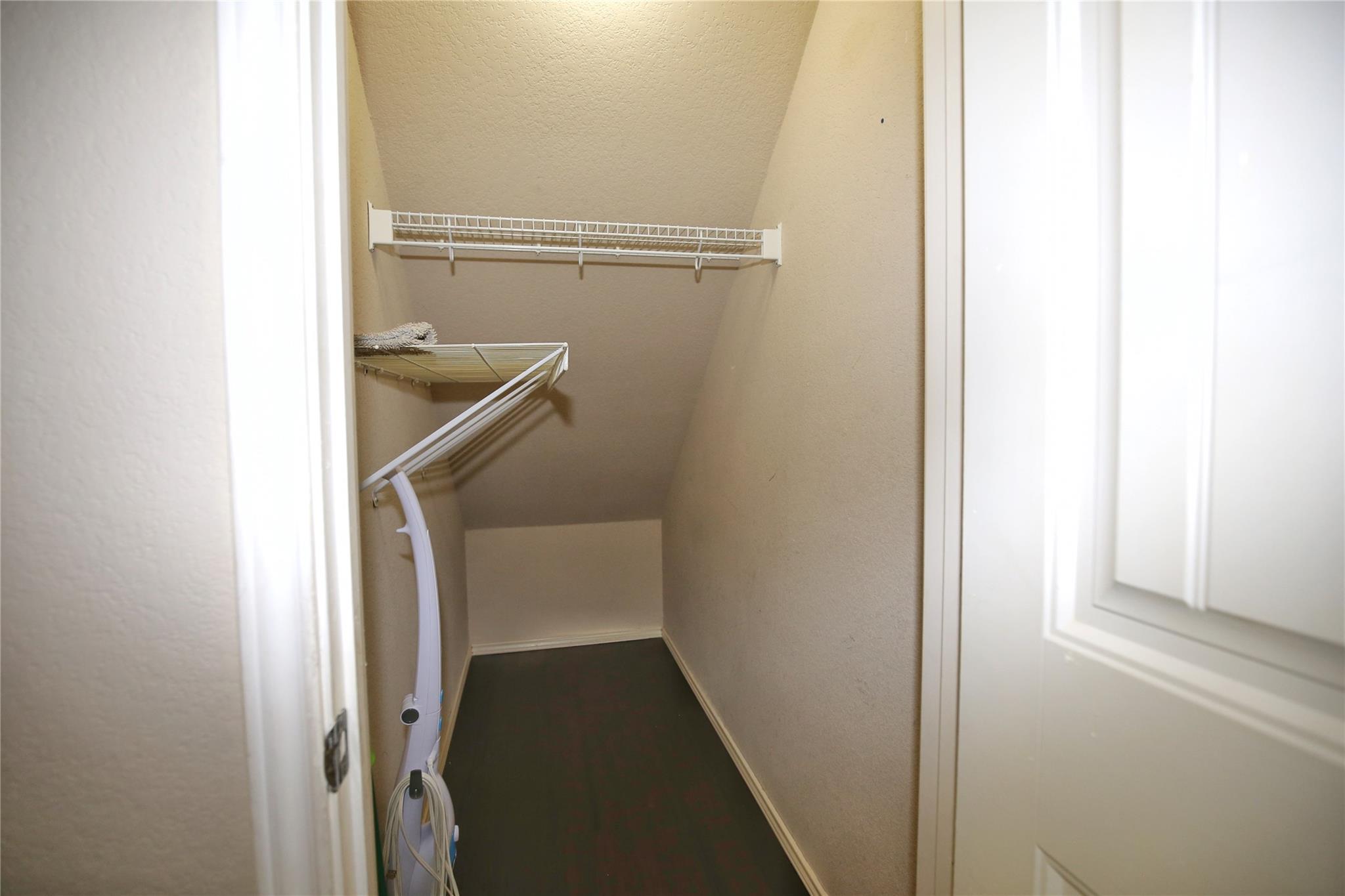 2720 Overton St, Round Rock, TX 78665