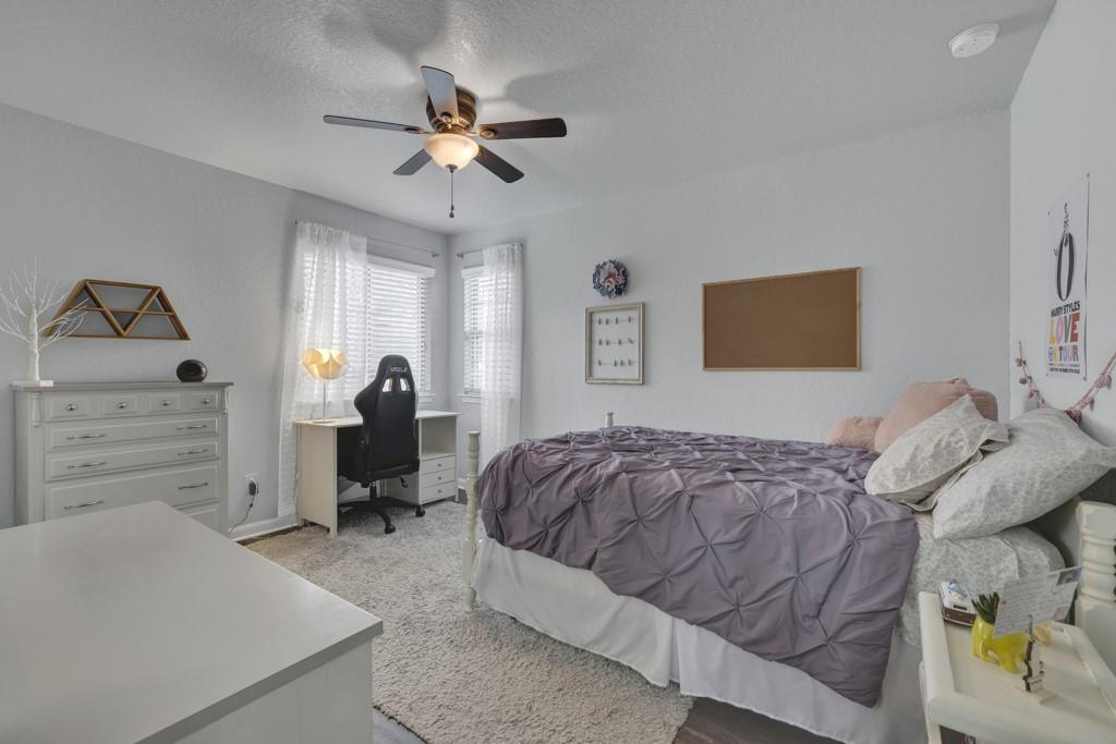 303 Parkside Dr, San Marcos, TX 78666