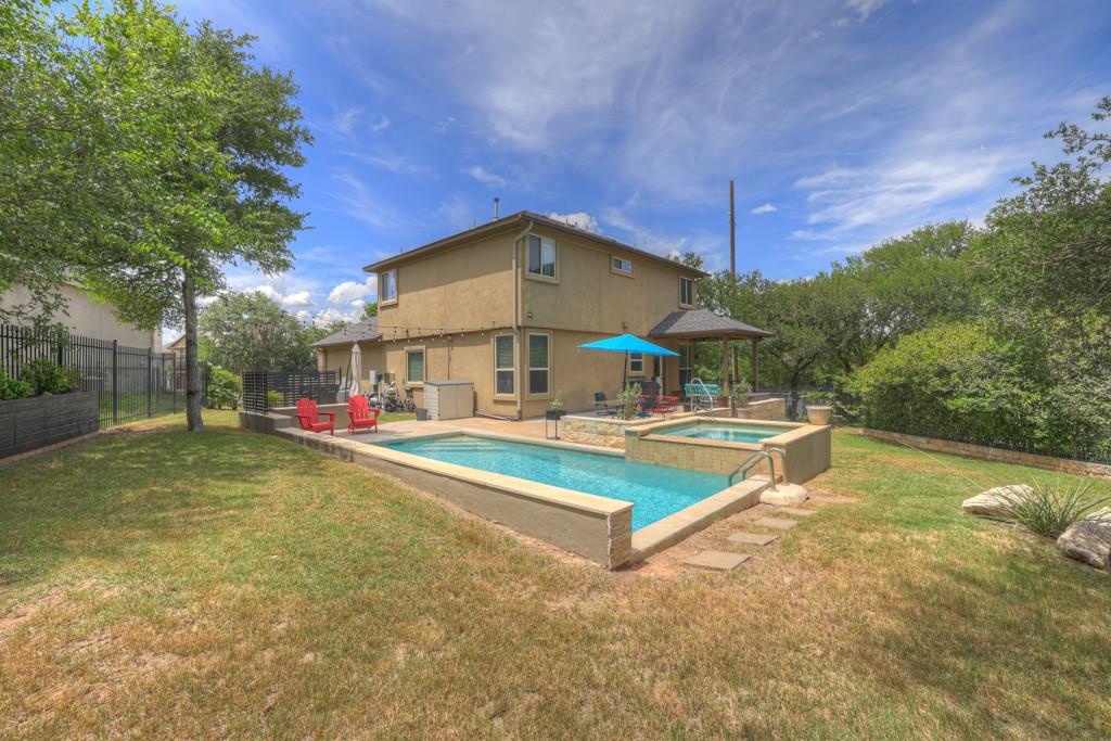 303 Parkside Dr, San Marcos, TX 78666