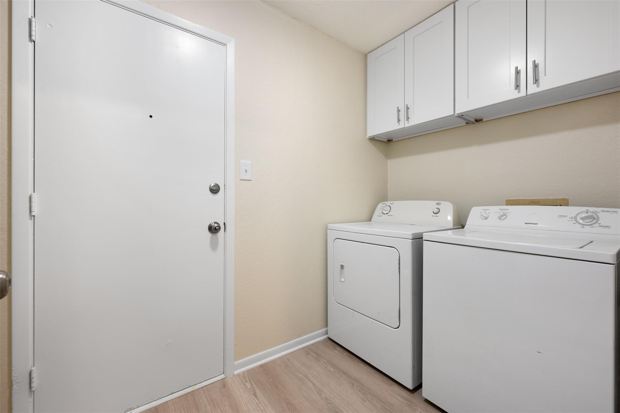 608 Country Aire Dr # A, Round Rock, TX 78664