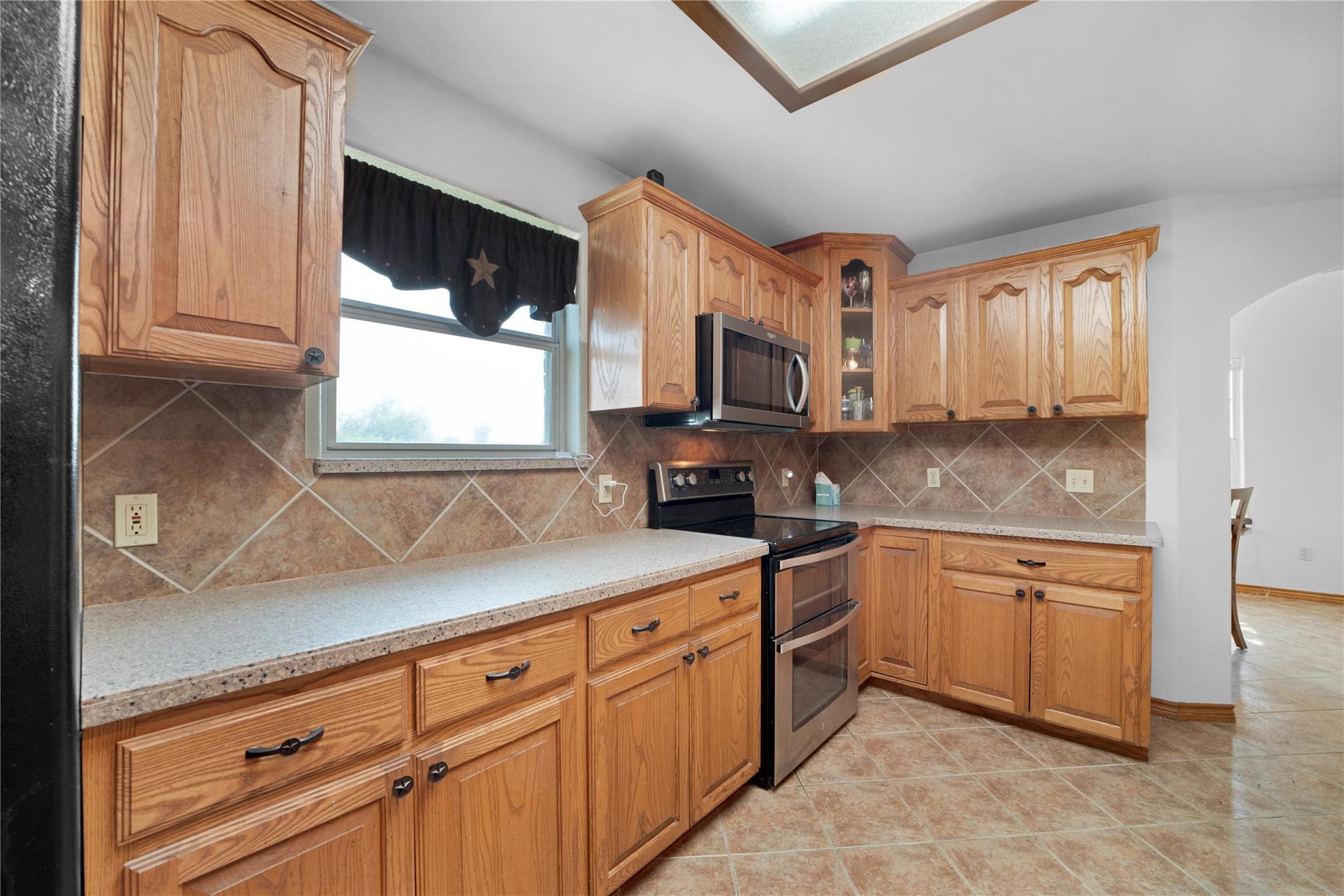 14053 Huber Rd, Seguin, TX 78155