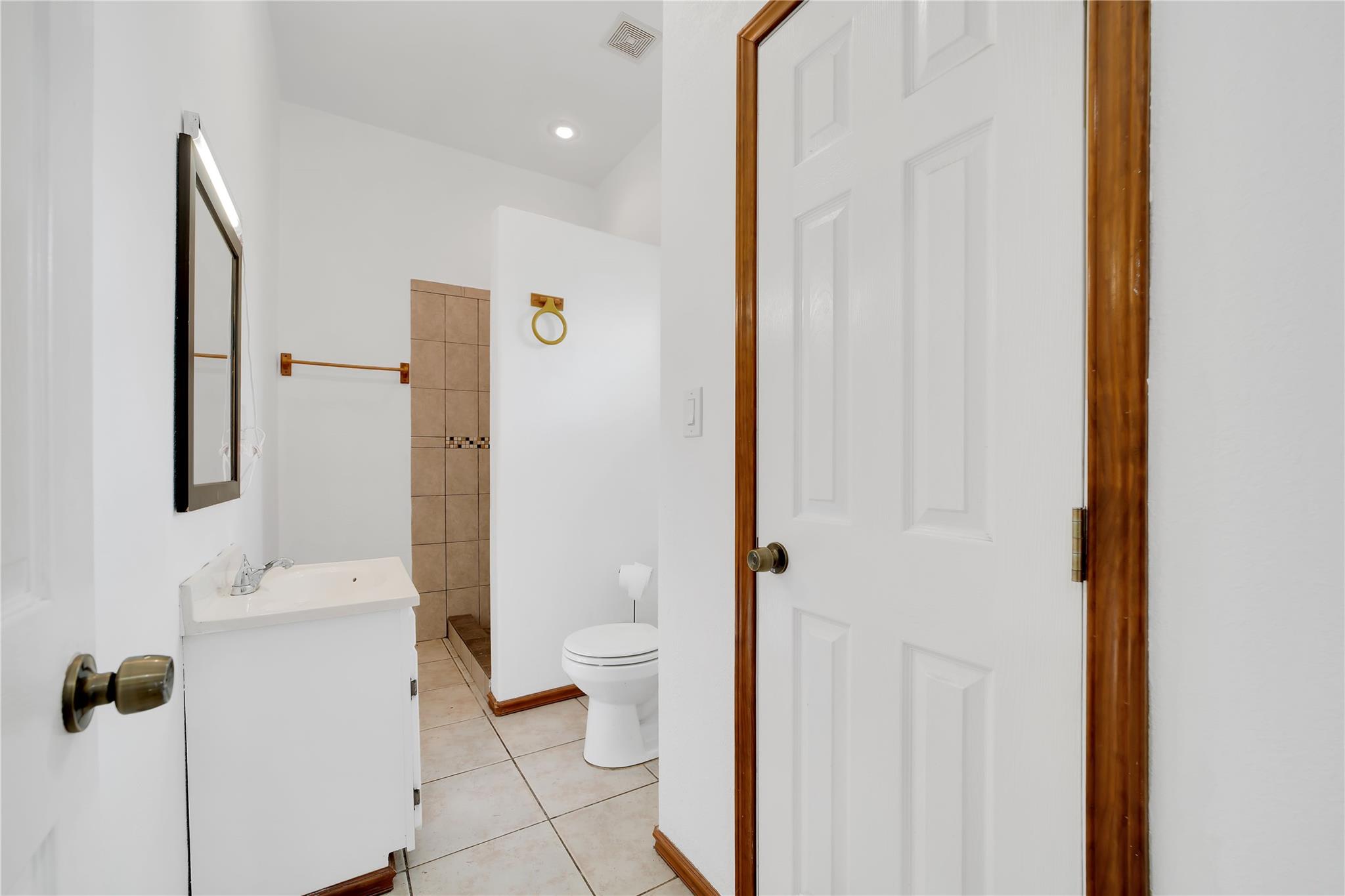 14053 Huber Rd, Seguin, TX 78155