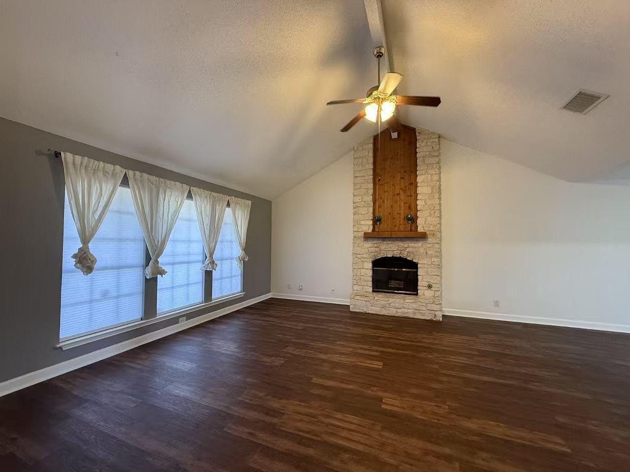 407 Sycamore Dr, Cedar Park, TX 78613