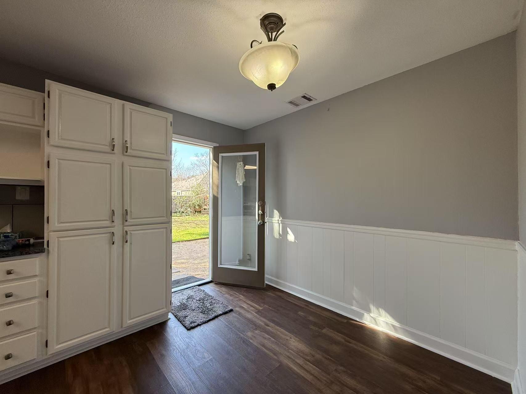 407 Sycamore Dr, Cedar Park, TX 78613