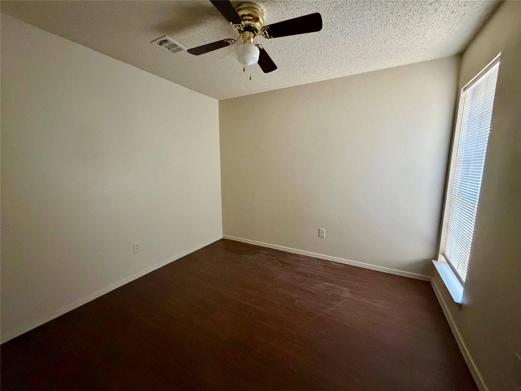 1510 S Medina St # A, Lockhart, TX 78644