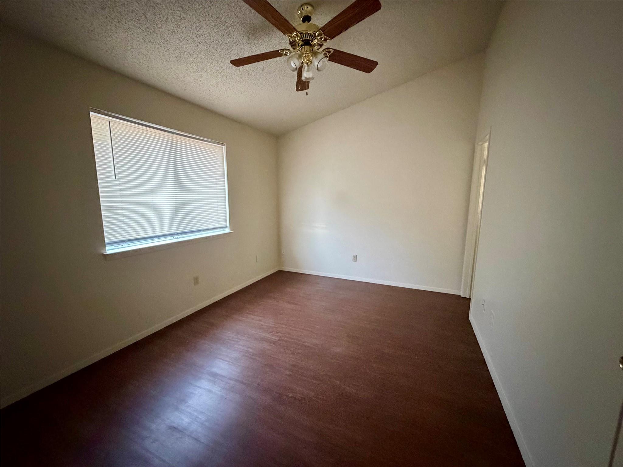 1510 S Medina St # A, Lockhart, TX 78644