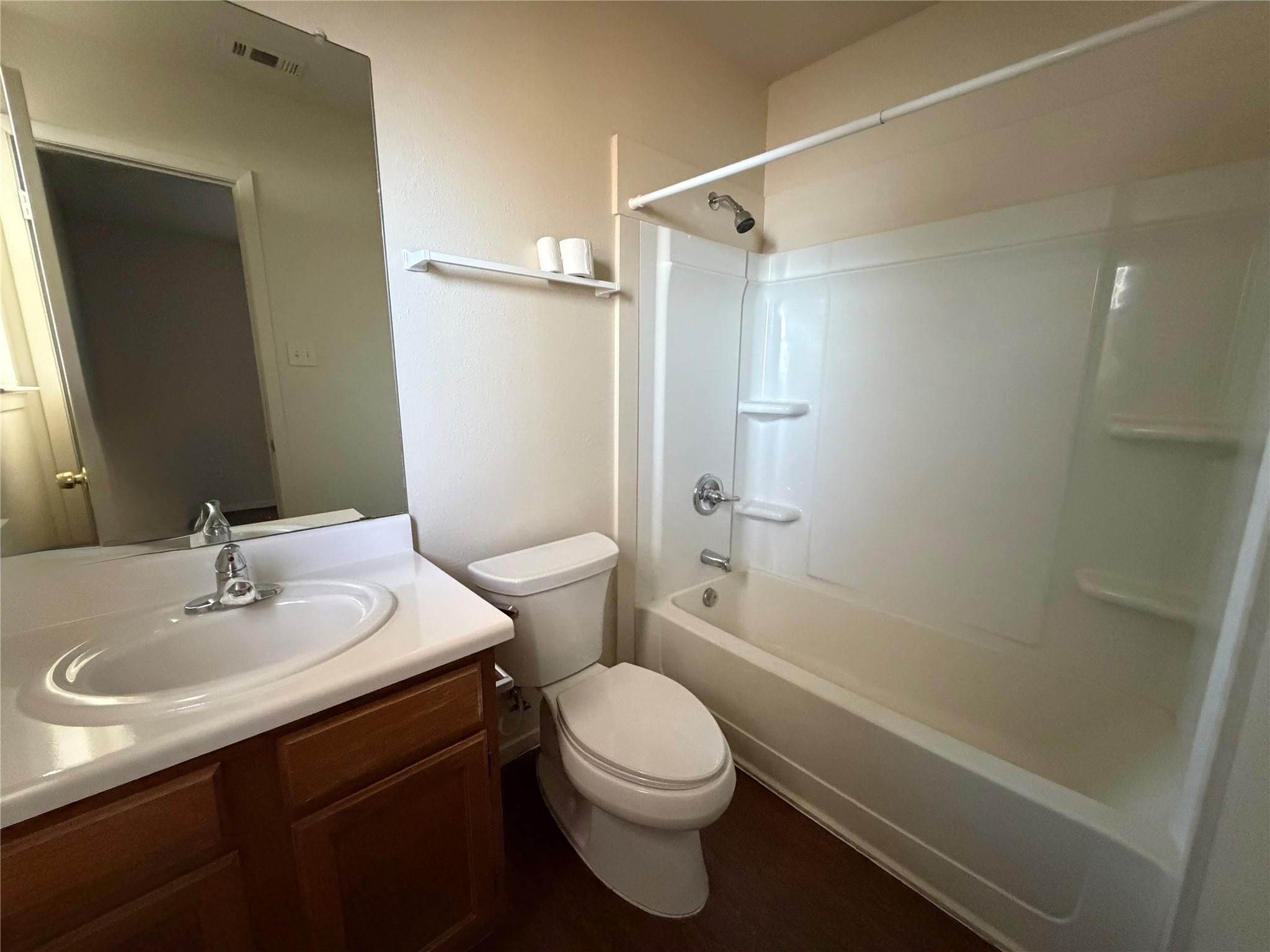 1510 S Medina St # A, Lockhart, TX 78644