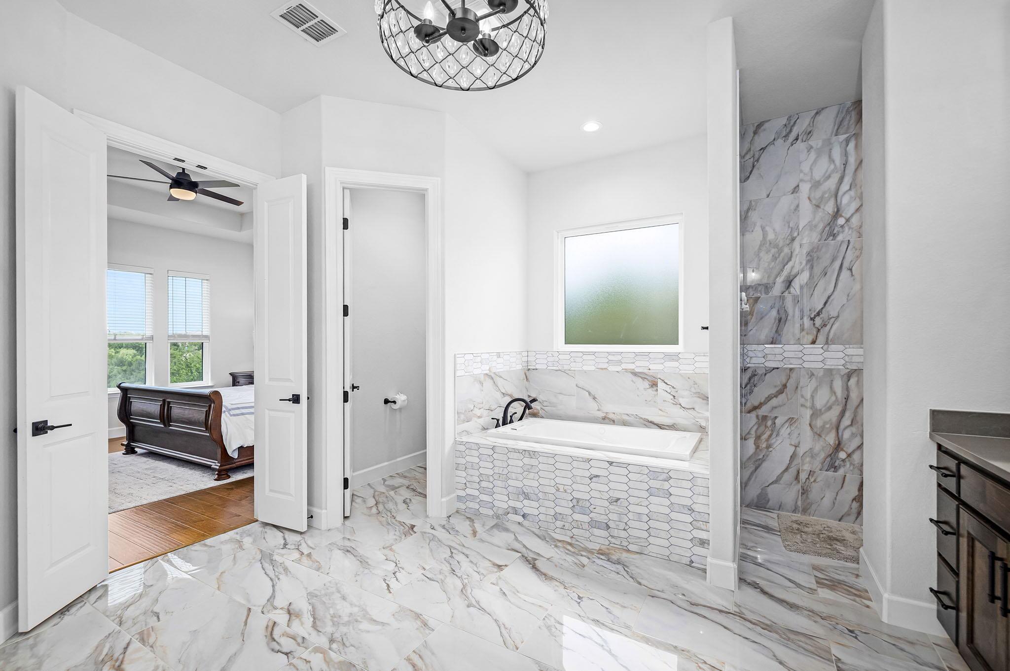 1471 Redcloud Peak Dr, Canyon Lake, TX 78133