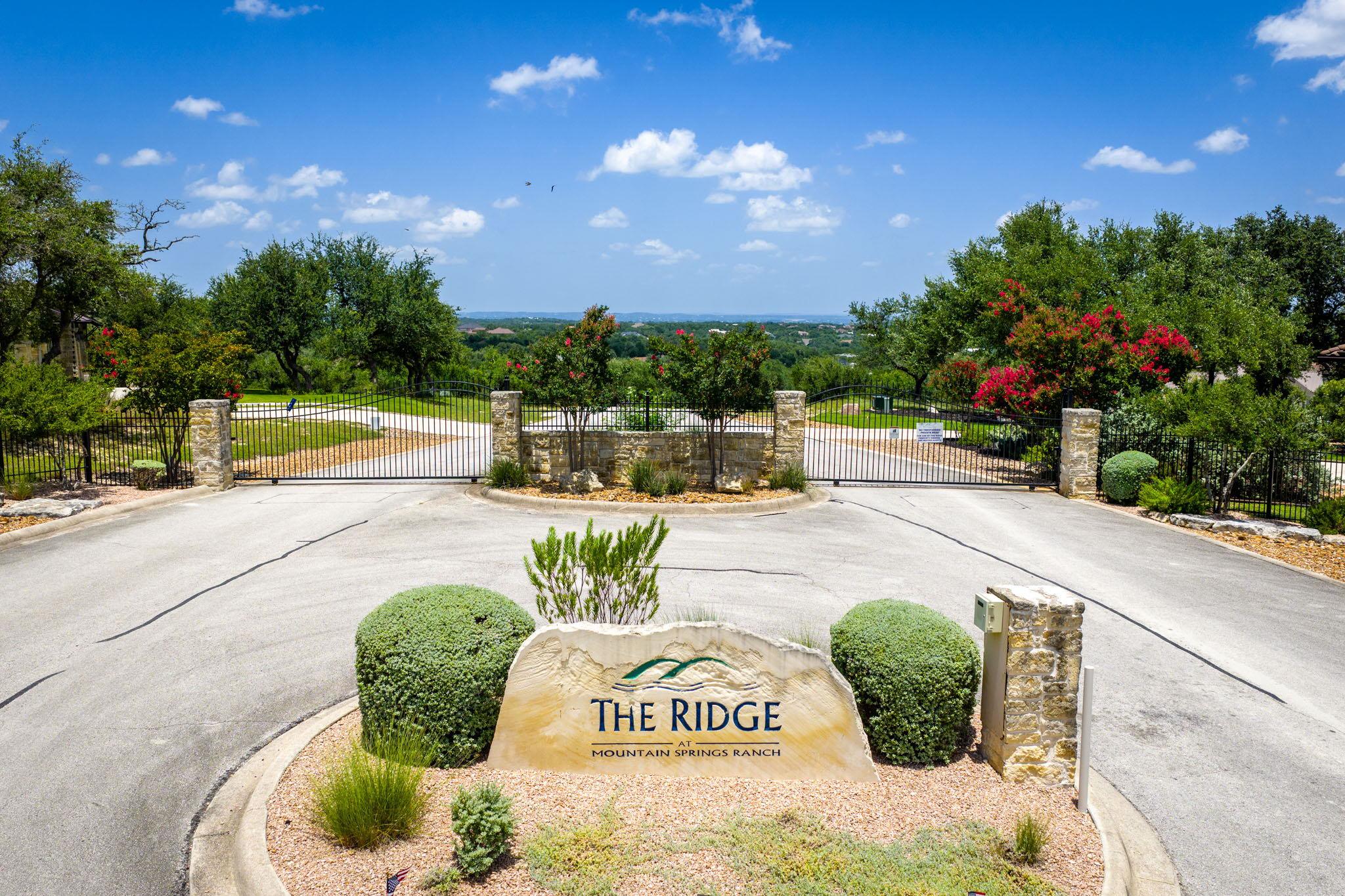 1471 Redcloud Peak Dr, Canyon Lake, TX 78133