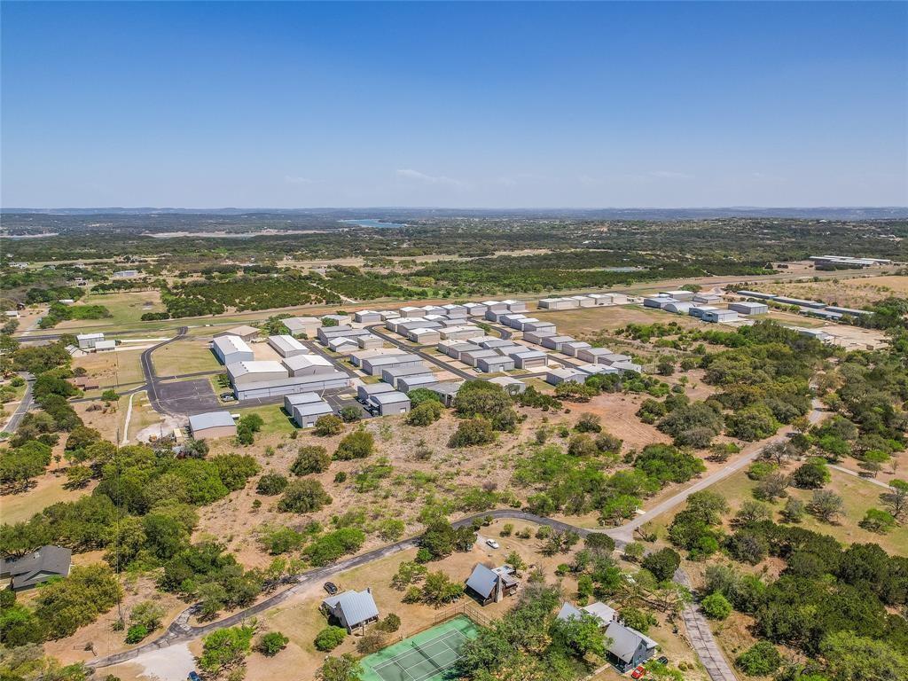 200 Soda Creek Rd, Spicewood, TX 78669