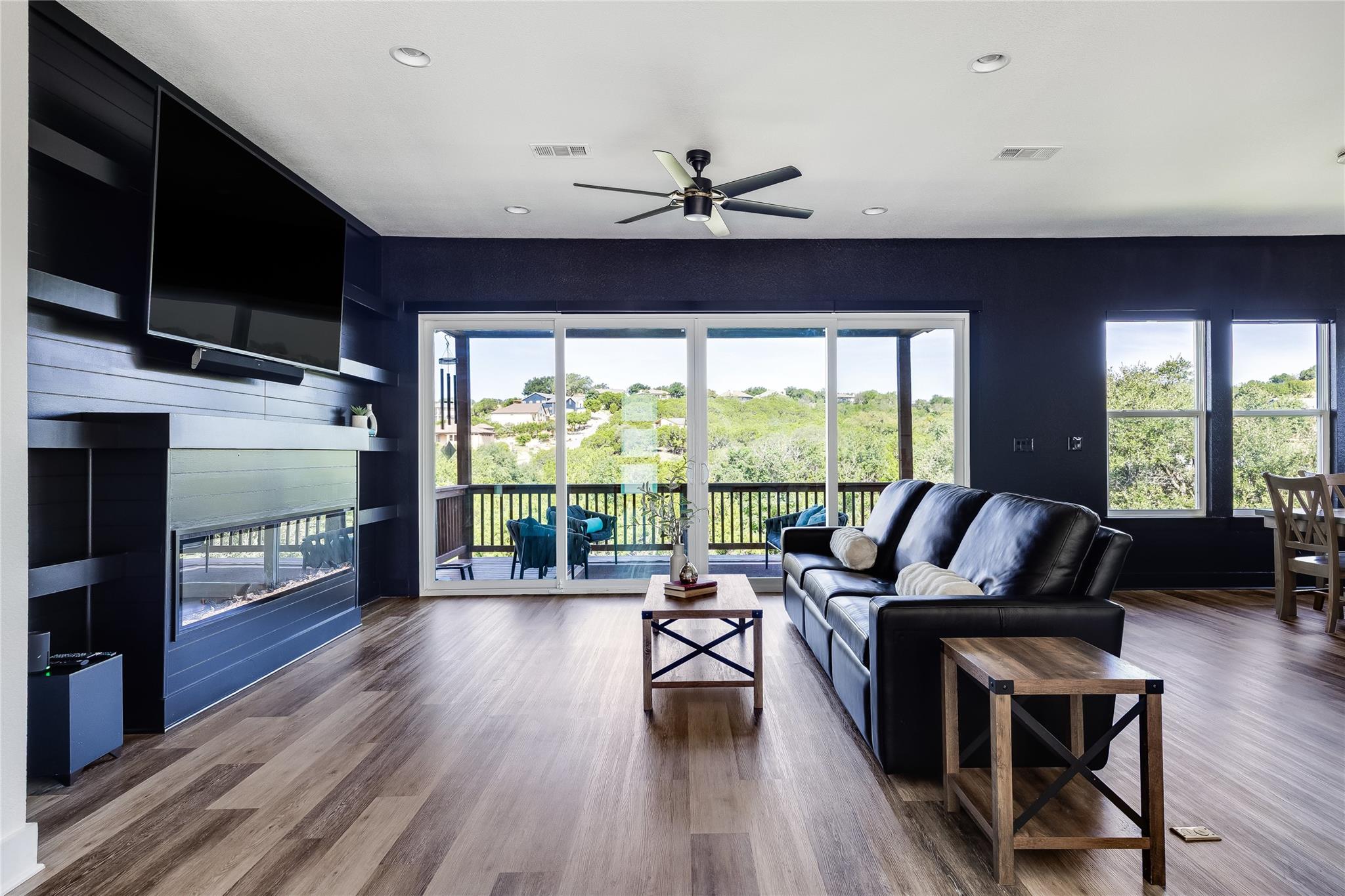 3422 Congress Ave, Lago Vista, TX 78645