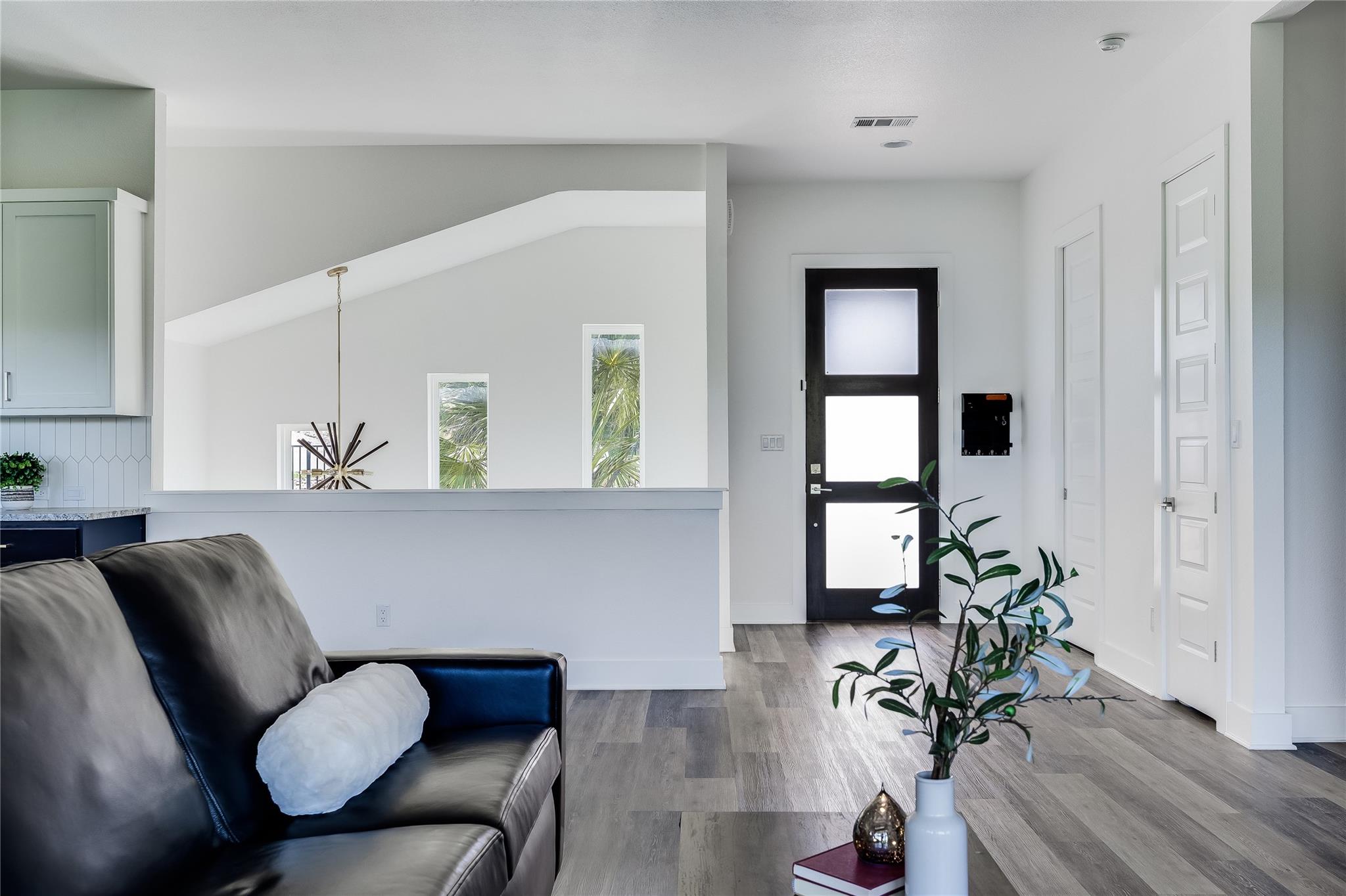 3422 Congress Ave, Lago Vista, TX 78645