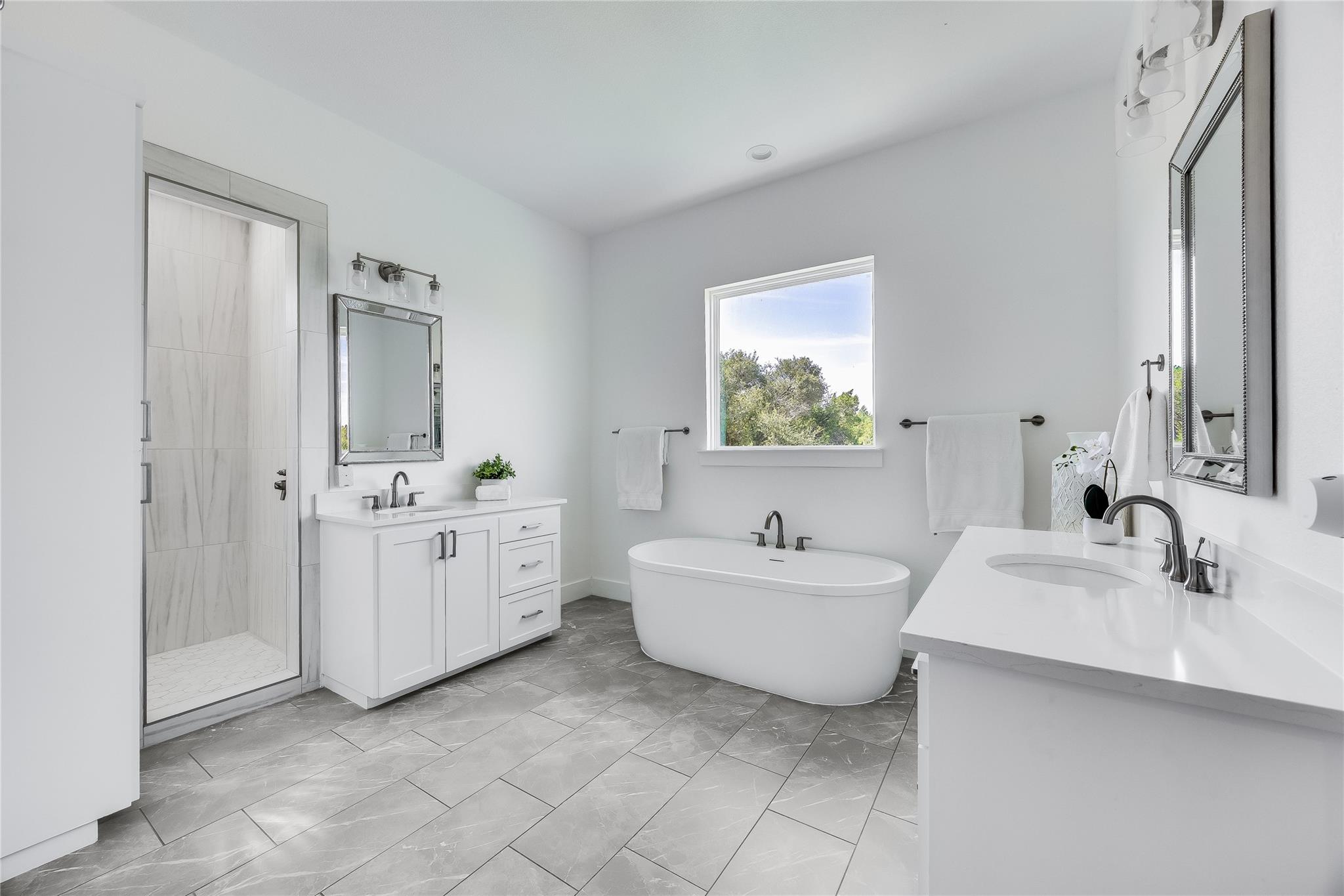 3422 Congress Ave, Lago Vista, TX 78645