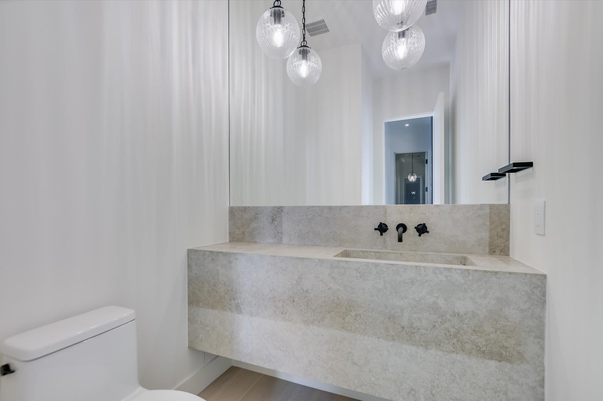 138 Coralberry, Horseshoe Bay, TX 78657