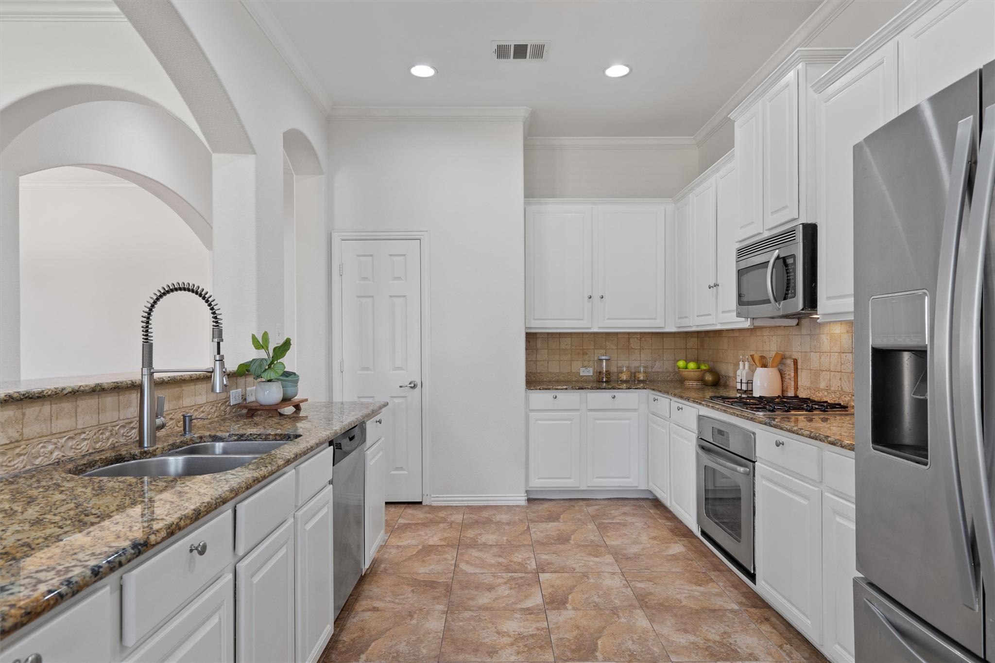 2529 Mirasol Loop, Round Rock, TX 78681
