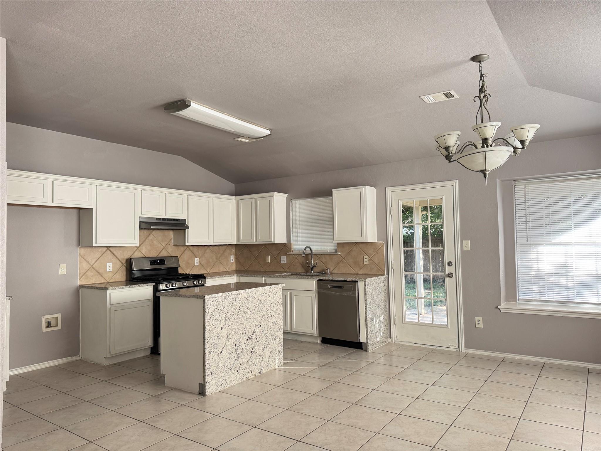 1412 Vanilla Bean Dr, Pflugerville, TX 78660