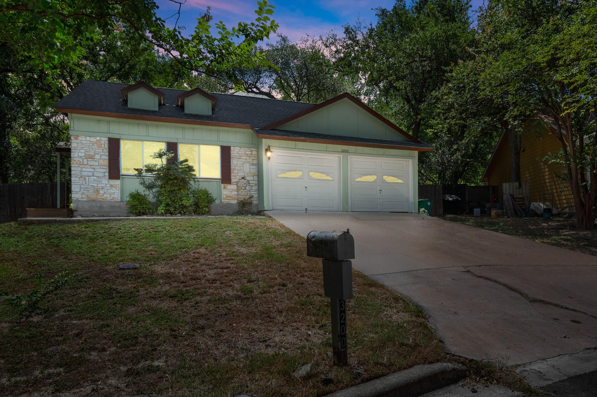 3200 China Grv, Austin, TX 78745