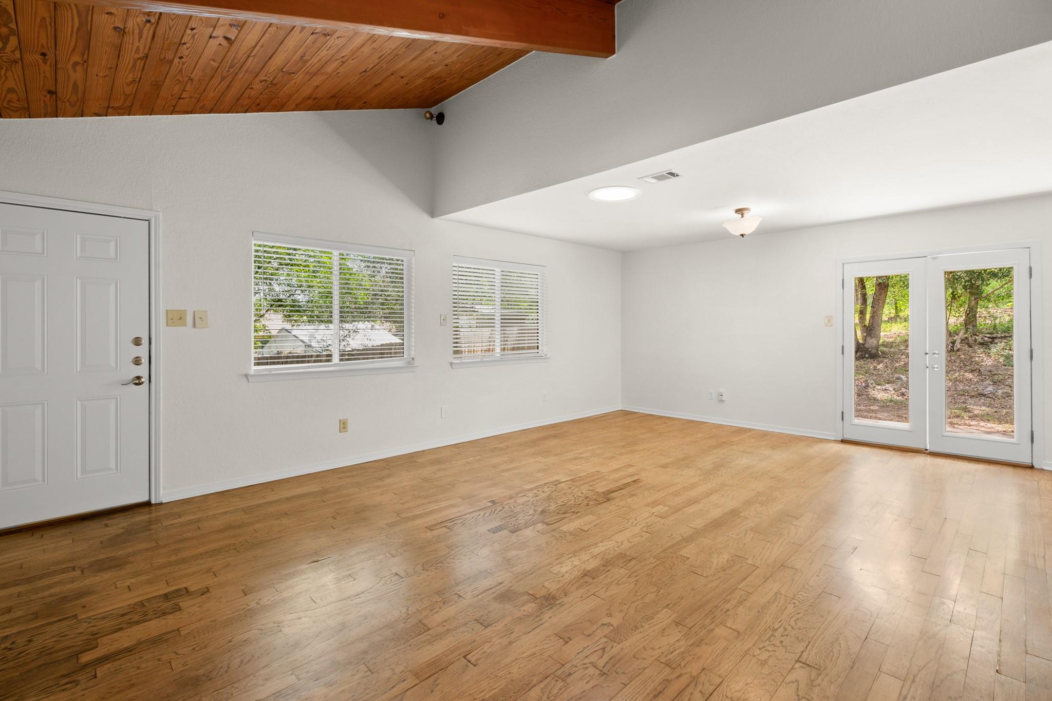 3200 China Grv, Austin, TX 78745