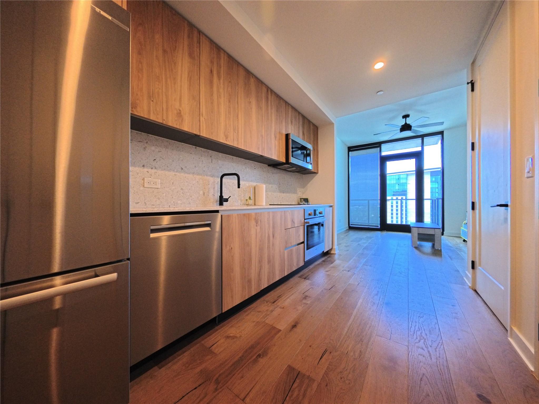 84 East Ave # 3808, Austin, TX 78701