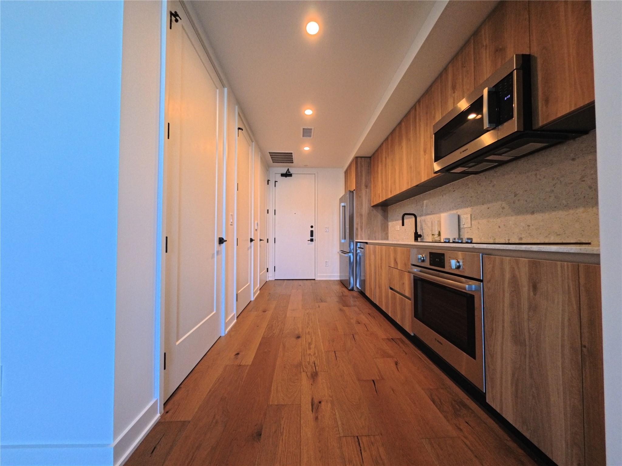 84 East Ave # 3808, Austin, TX 78701