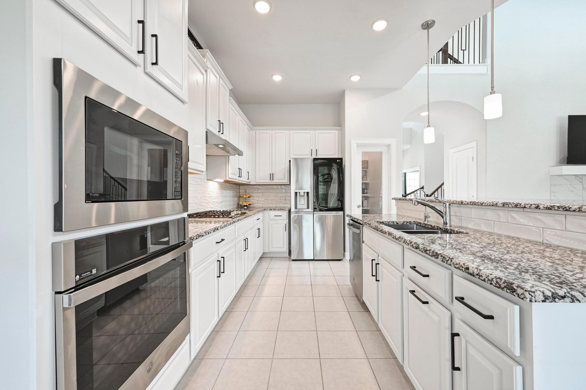 476 Gamble Dr, Buda, TX 78610