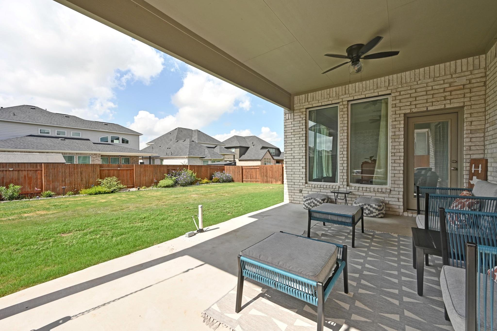 476 Gamble Dr, Buda, TX 78610