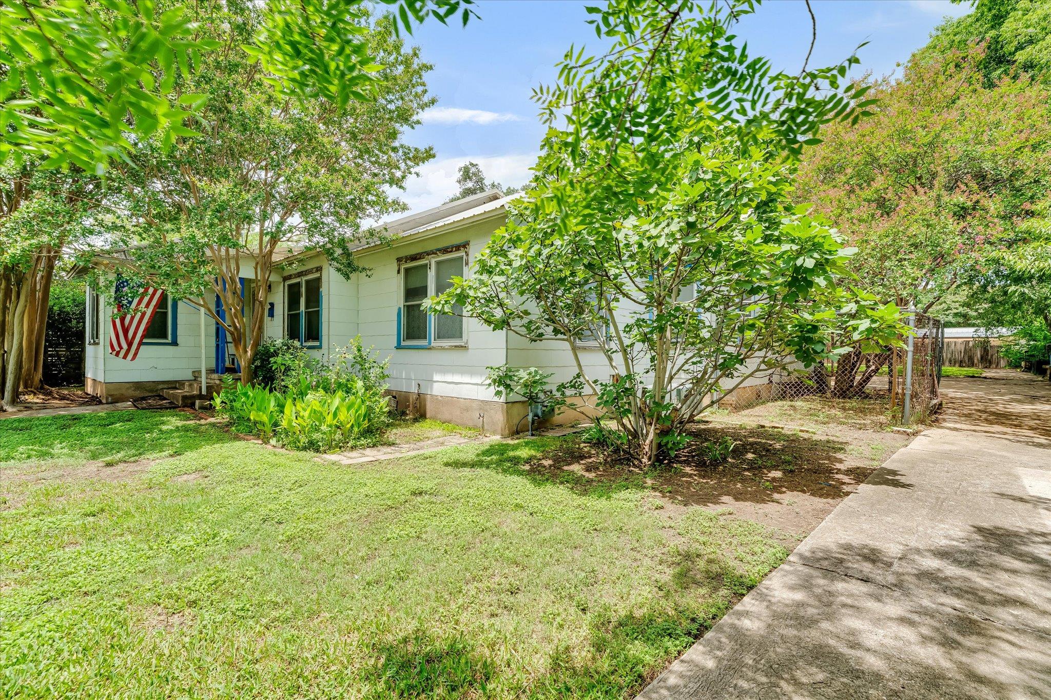 1206 Ruth Ave, Austin, TX 78757