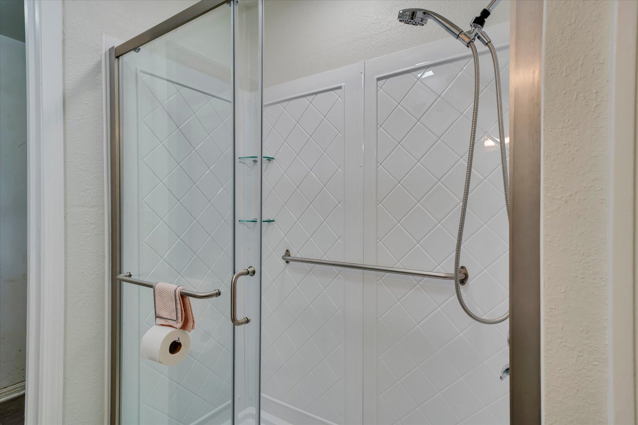 1206 Ruth Ave, Austin, TX 78757