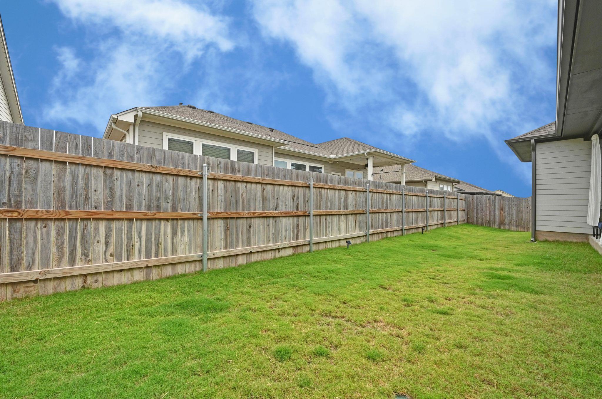 123 Pine Bark Dr, Buda, TX 78610