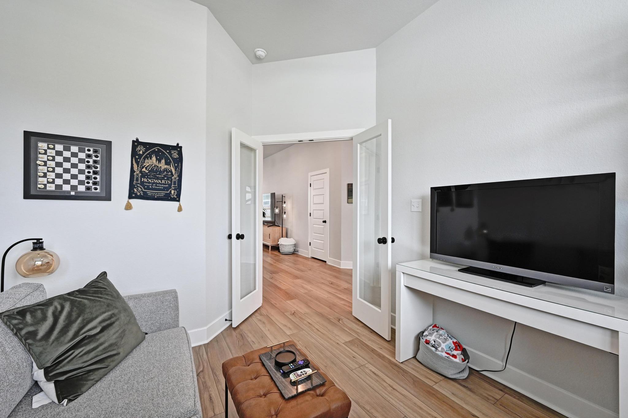 123 Pine Bark Dr, Buda, TX 78610