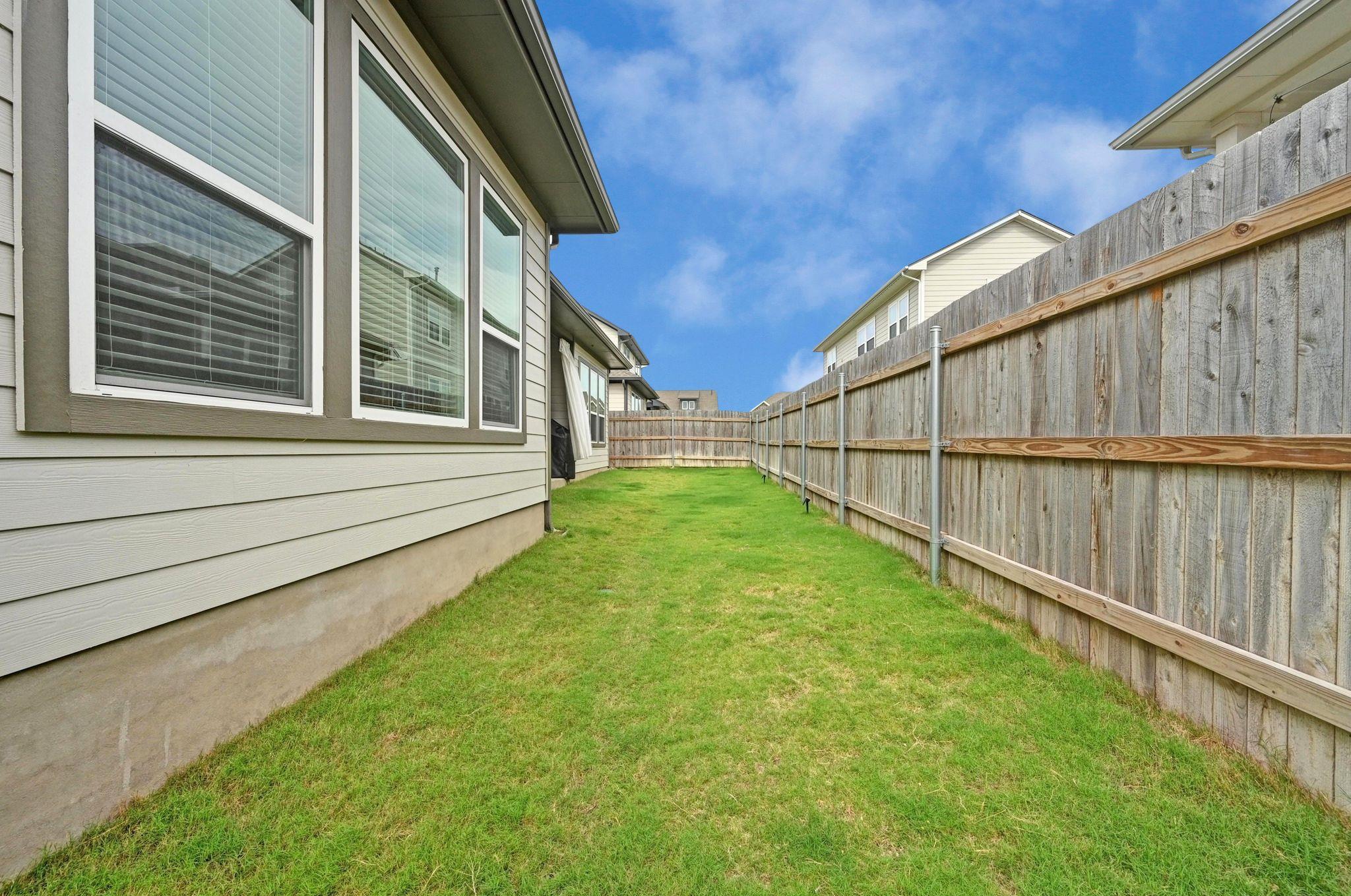 123 Pine Bark Dr, Buda, TX 78610